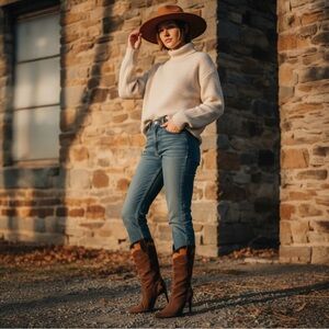 Vtg. Glory Chen Suede/Leather Studded Western Boots Size 6.5